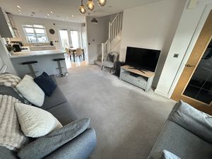 Photo 7- click for photo gallery